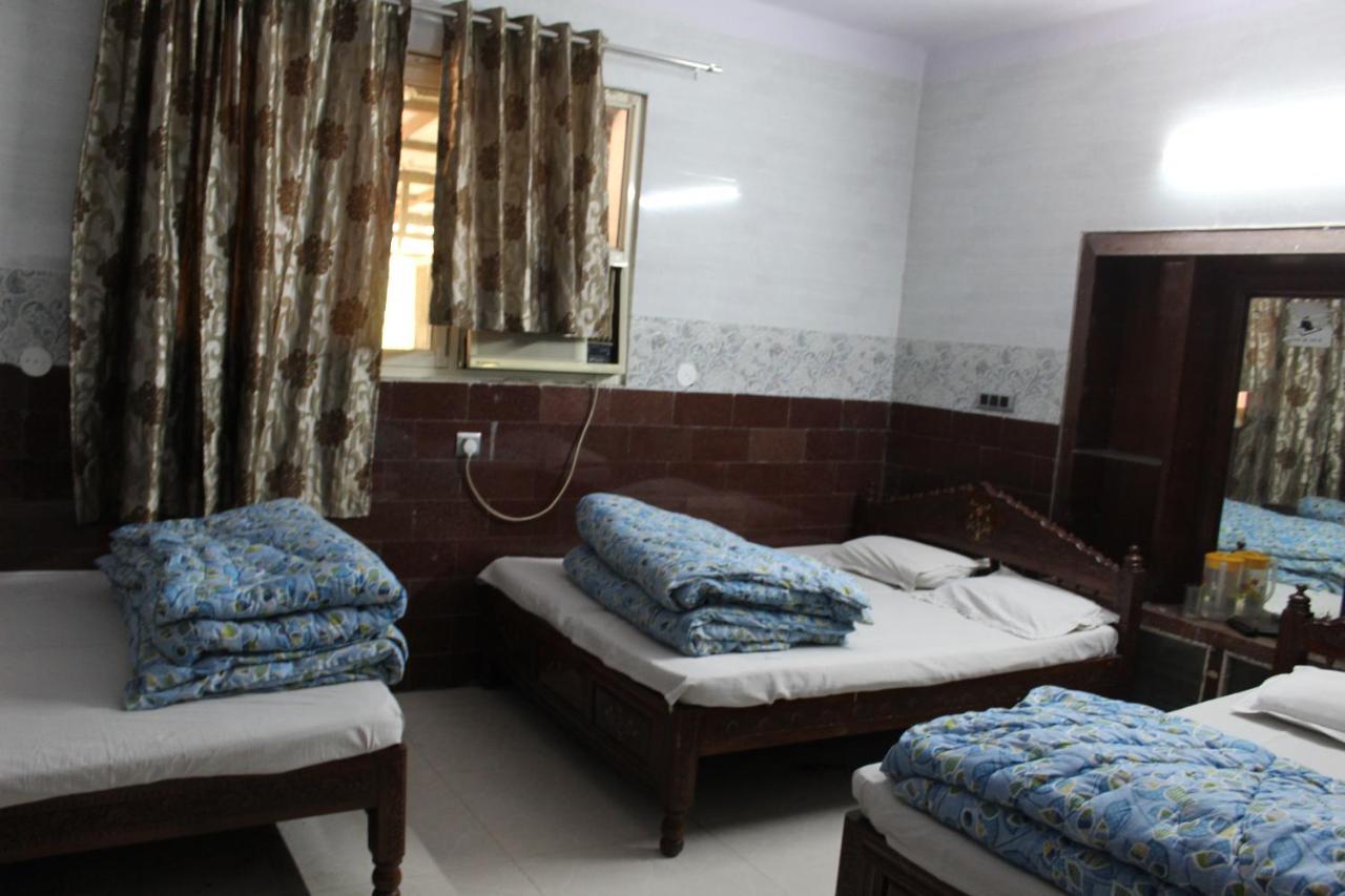Central Guest House , Walk In Dargah & Markaz Nowe Delhi Zewnętrze zdjęcie