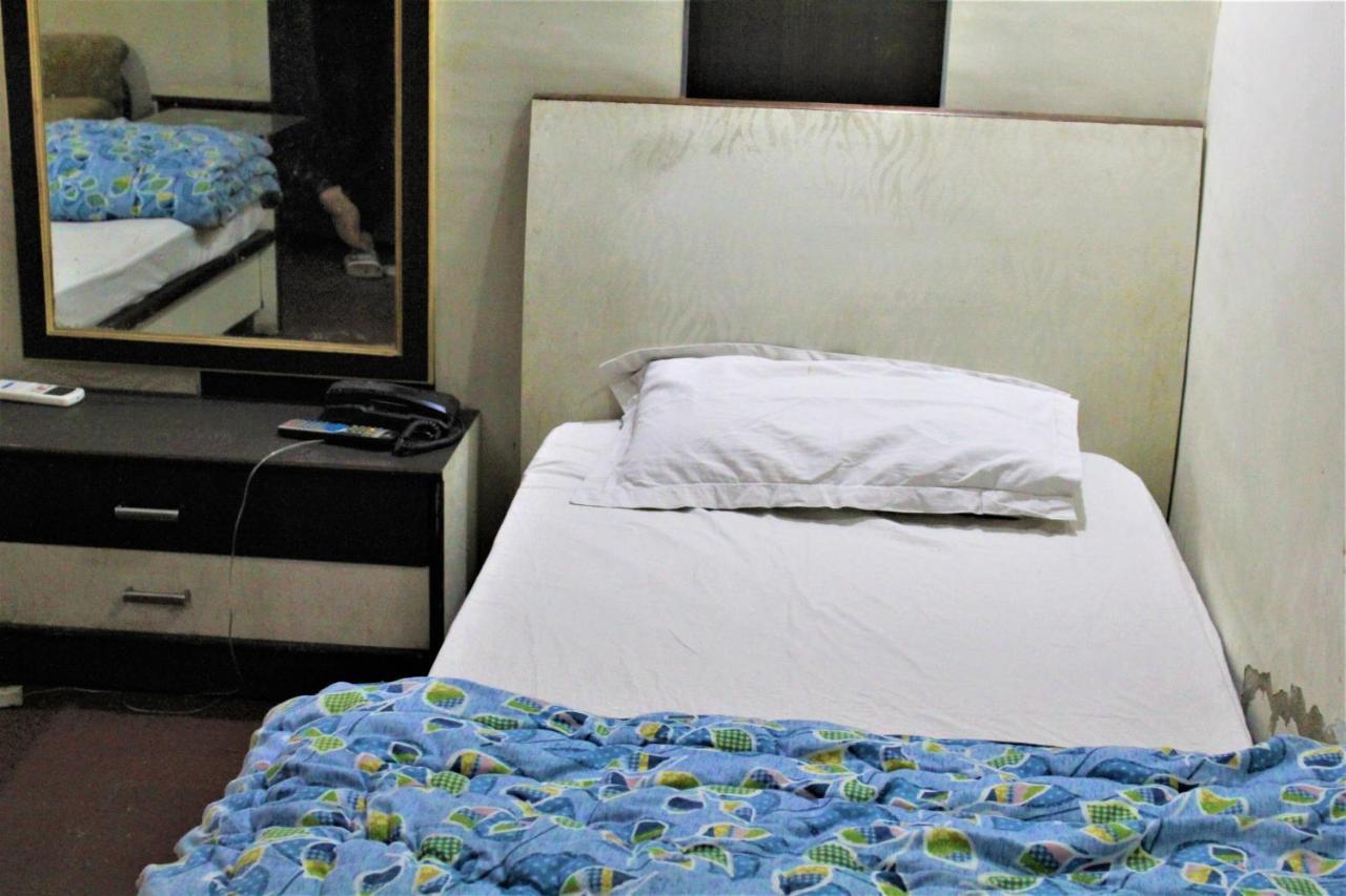Central Guest House , Walk In Dargah & Markaz Nowe Delhi Zewnętrze zdjęcie