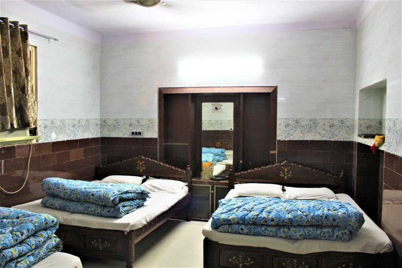 Central Guest House , Walk In Dargah & Markaz Nowe Delhi Zewnętrze zdjęcie