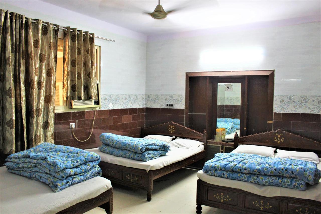 Central Guest House , Walk In Dargah & Markaz Nowe Delhi Zewnętrze zdjęcie